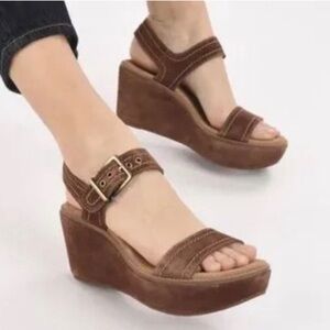 Women’s Brown Suede Platform Wedge Sandals